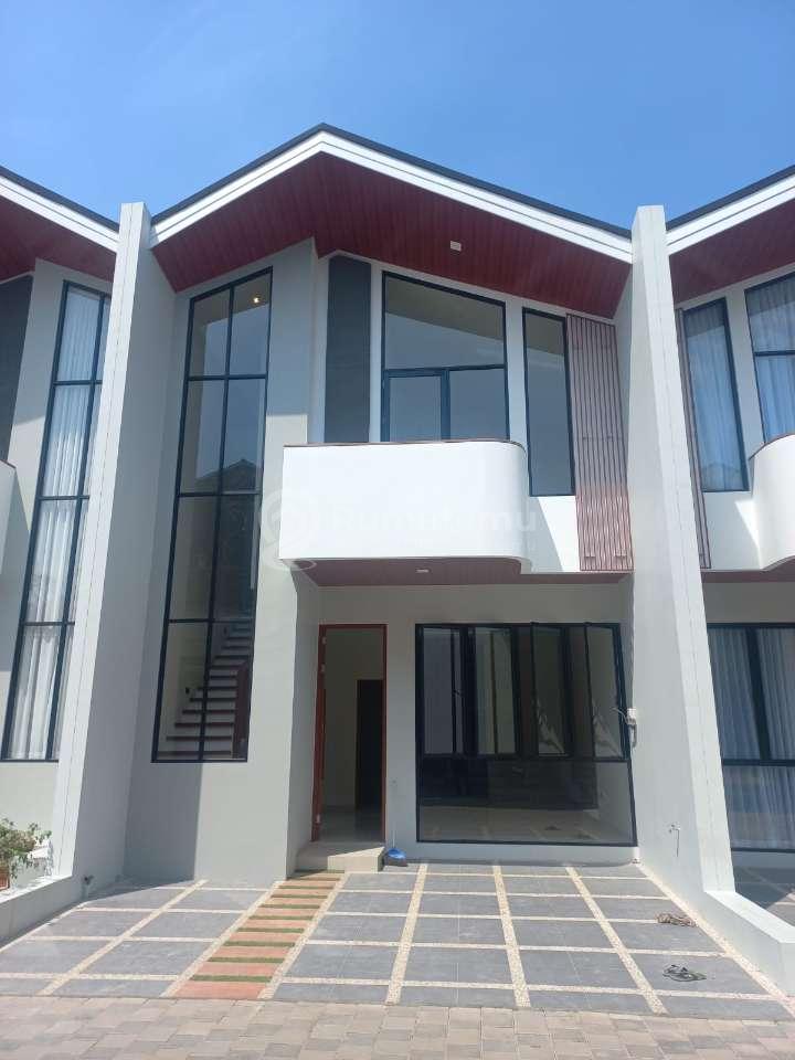 Dijual Rumah Baru Siap Huni Dalam Cluster Di Jagakarsa Terdapat Fasilitas  24 Hours Security One Gate System