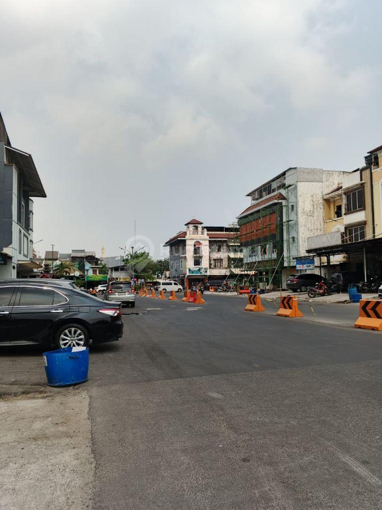 Disewakan Ruko di Taman Palem Lestari, Cengkareng