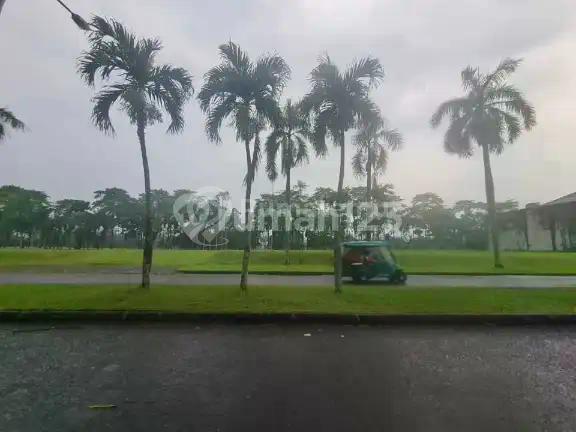 Kavling Cantik Kotak Depan Kolam Renang Damai Indah Golf Hadap Timur Laut Bukit Golf BSD