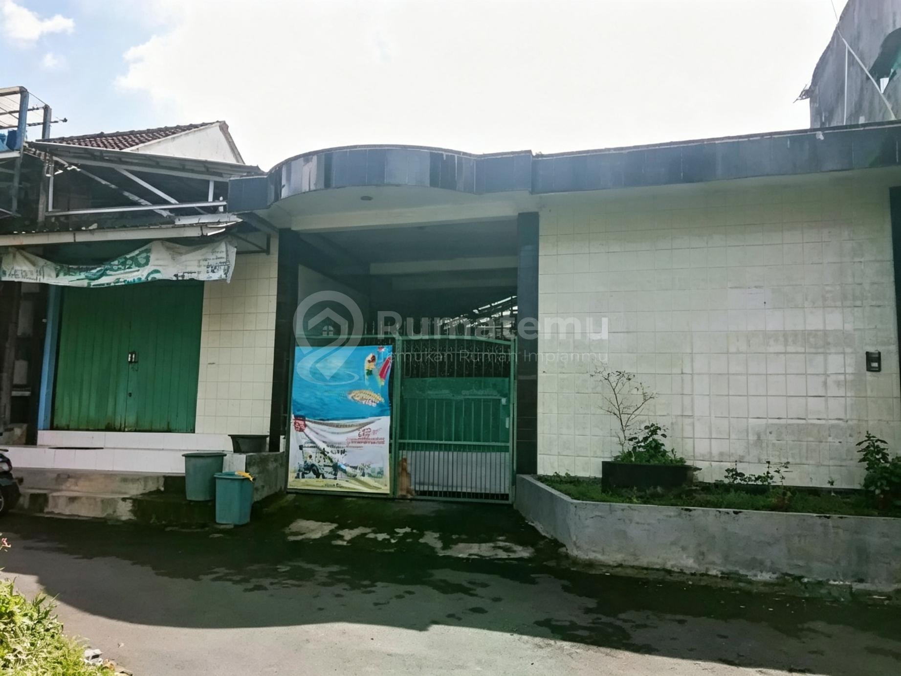 RUMAH KOS NGLANJARAN, NGAGLIK, SLEMAN, YOGYAKARTA.