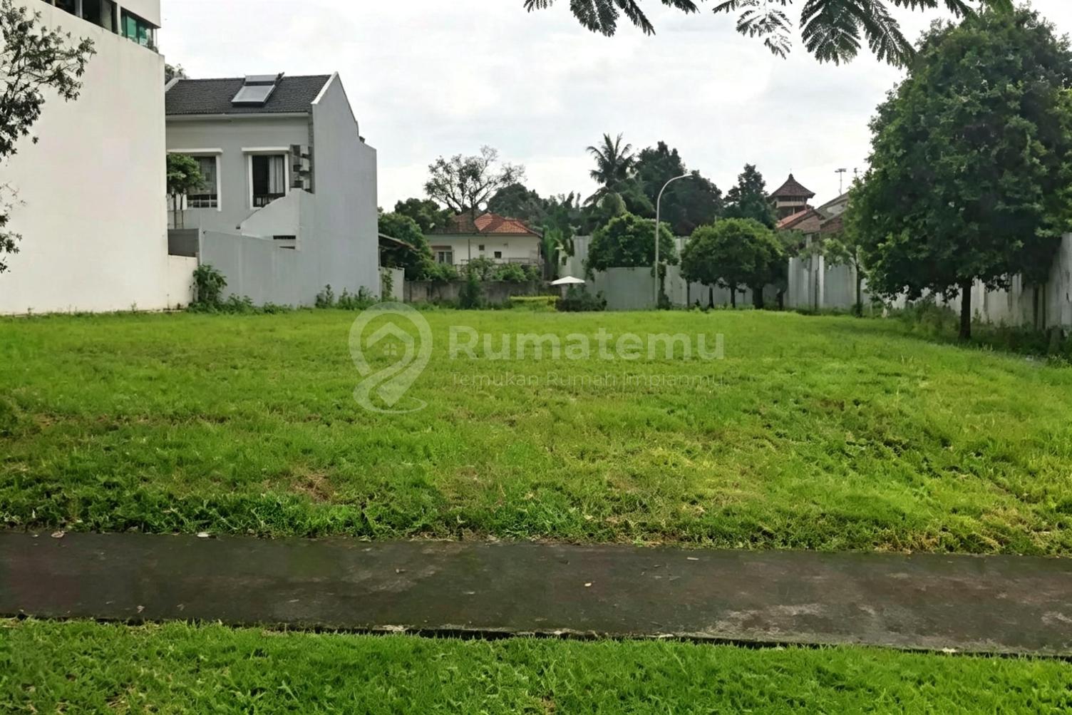 Kavling di Vanya, Cocok Unt Dibangun Rumah, BSD, Dekat dengan Sekolah, Dekat Danau