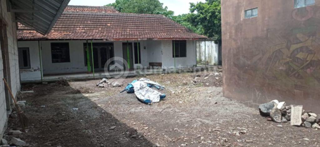 Tanah Strategis