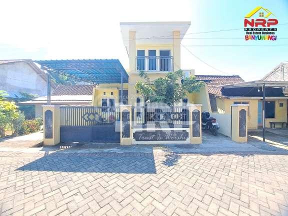 Dijual Rumah 2 Lantai Nyaman di Banjarsari Glagah Banyuwangi, Suasana Pedesaan dengan Akses Mudah ke Kota