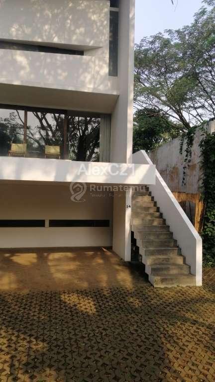 Disewakan Rumah cluster Semifurnished (Service residences) Jati Padang