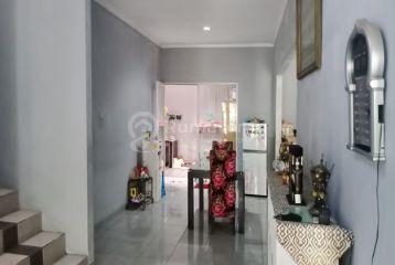Rumah tinggal plus kostan lokasi strategis di Duri Kepa. 20288