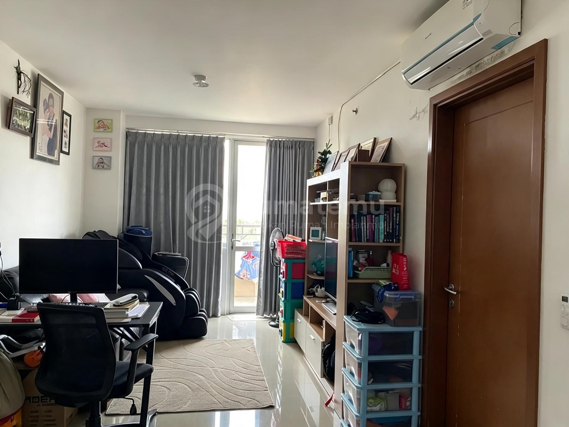 Dijual Unit Apartemen Lantai 6 Siap Huni di Paladian Park Kelapa Gading