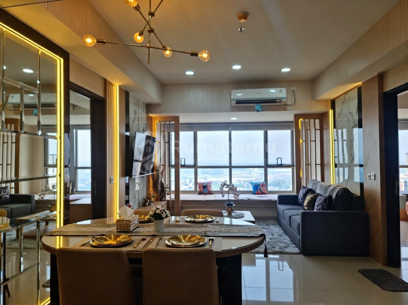 Dijual Apartemen St Moritz Presidential Suite Full furnished, Kembangan Selata