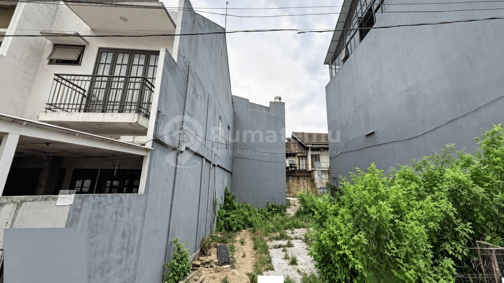 Jual Tanah tempat strategis di Komplek Perumahan Panglima Polim, Kebayoran Baru