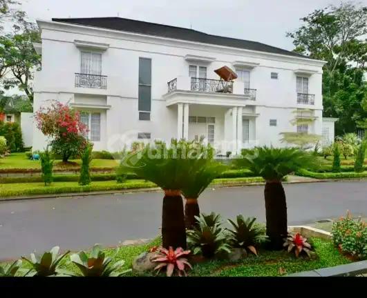 Rumah 2 Lantai 5 Kamar Tidur bisa KPR Semua Bank The Green Bsd