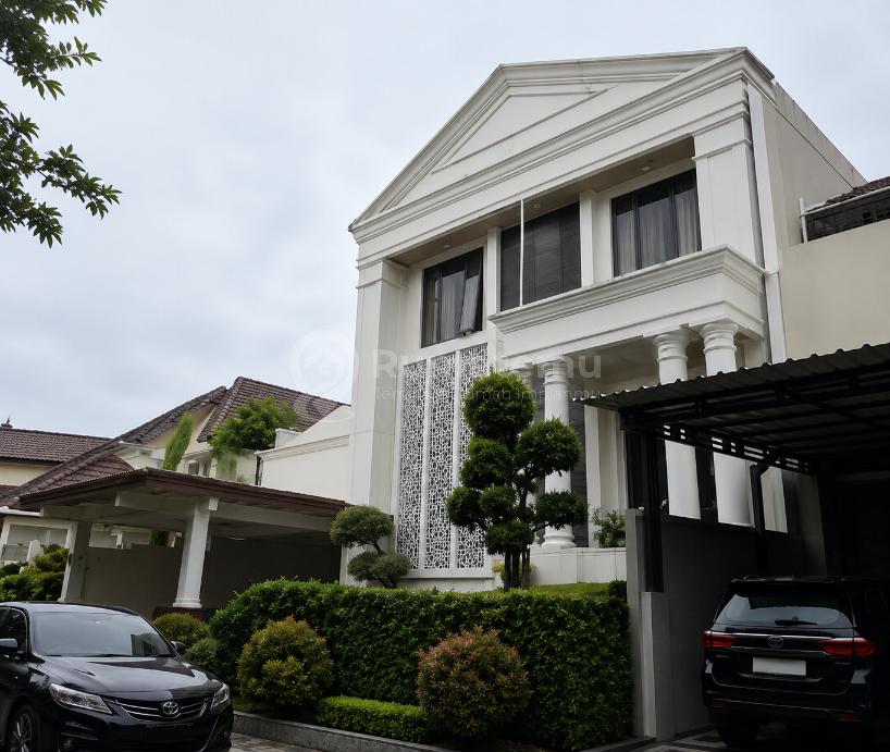 Dijual Rumah Luas dan Nyaman di Taman Giri Loka, Bsd