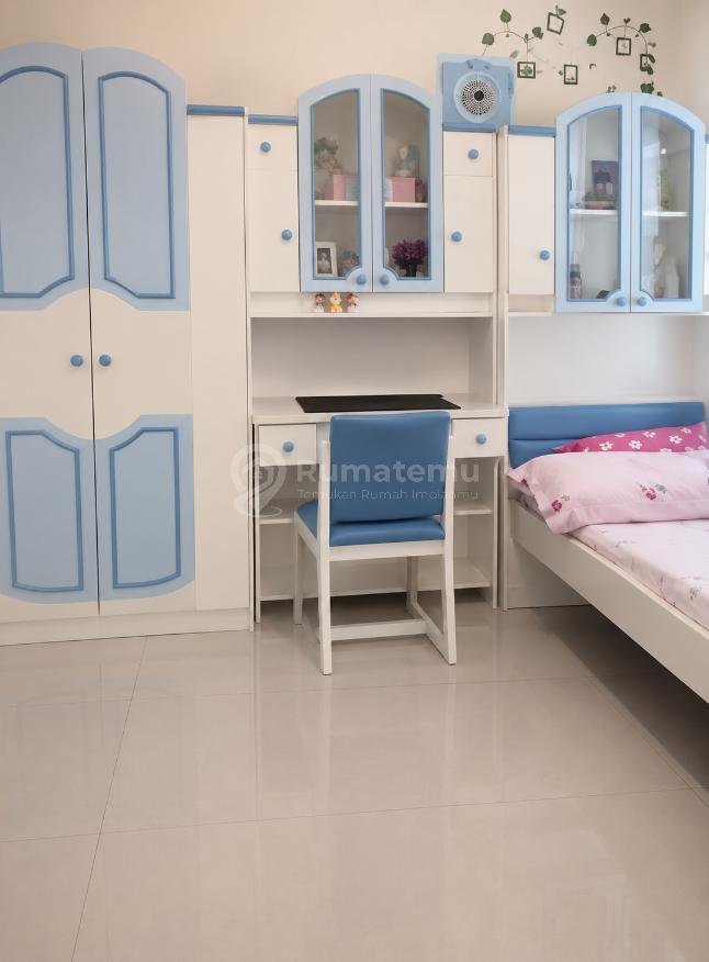 Dijual Rumah Cluster Venice Pik 1 Murah!! Luas 140M2 Bangunan 3 Lantai, Ada 4+1 Kamar Tidur Hanya 5,3 Miliar!! Disewakan Hanya 125Juta/Thn Min 2 Tahun!! Jakut