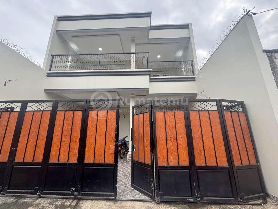 Dijual Rumah Bagus Strategis Dekat Stasiun Kereta Api Depok 