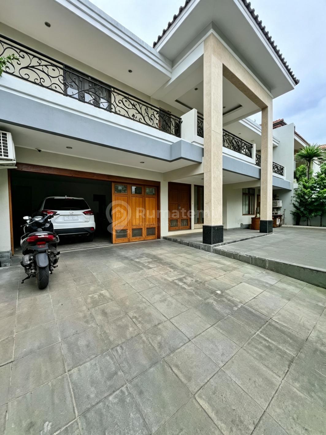 Luxury Living In Pondok Indah