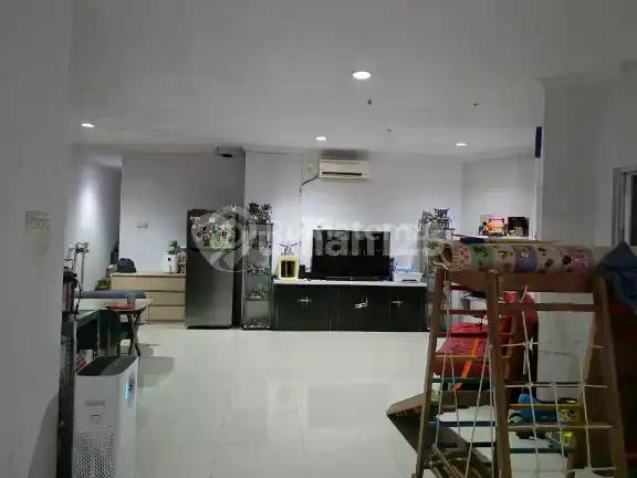 Rumah Pinggir Jalan Utama Cocok Untuk Usaha