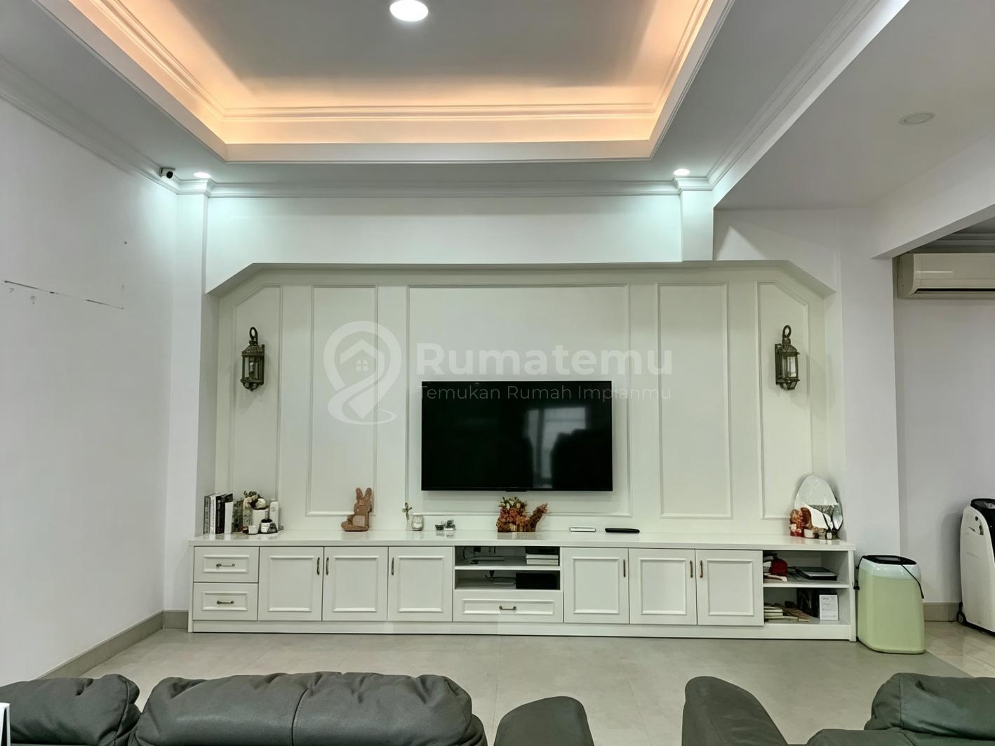 Jual Cepat Rumah Siap Huni Bukit Gading Mediterania 2.5 Lt.