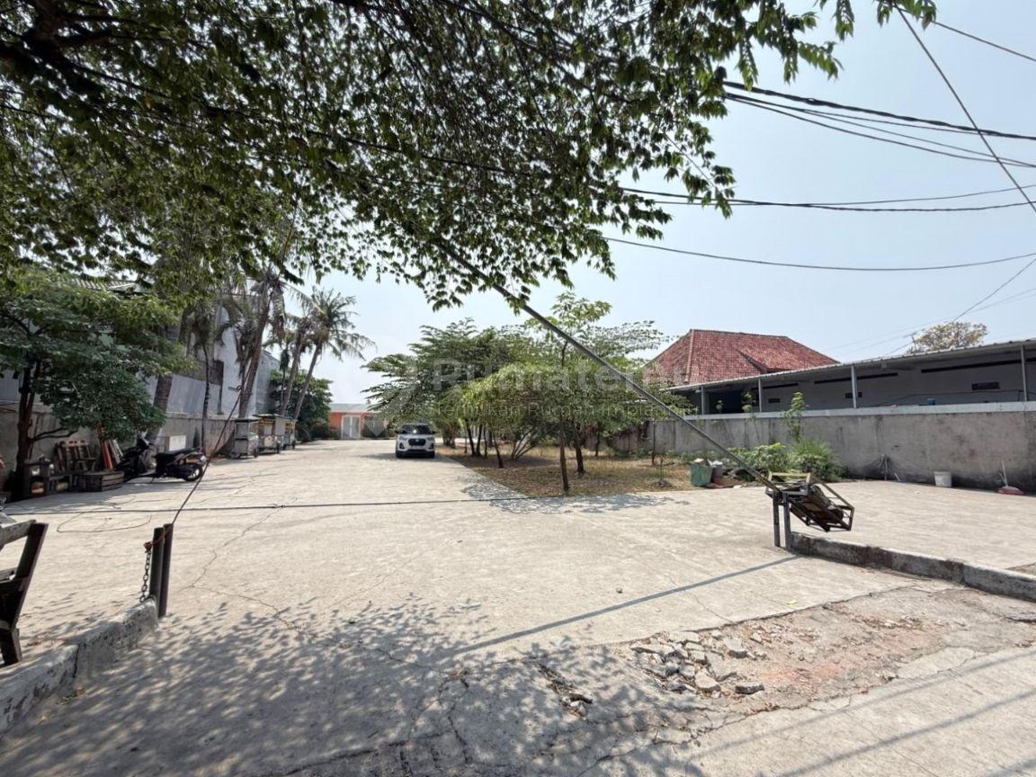 Tanah Jalan Raya Teluk Jambe Dekat Galuh Mas Karawang Barat