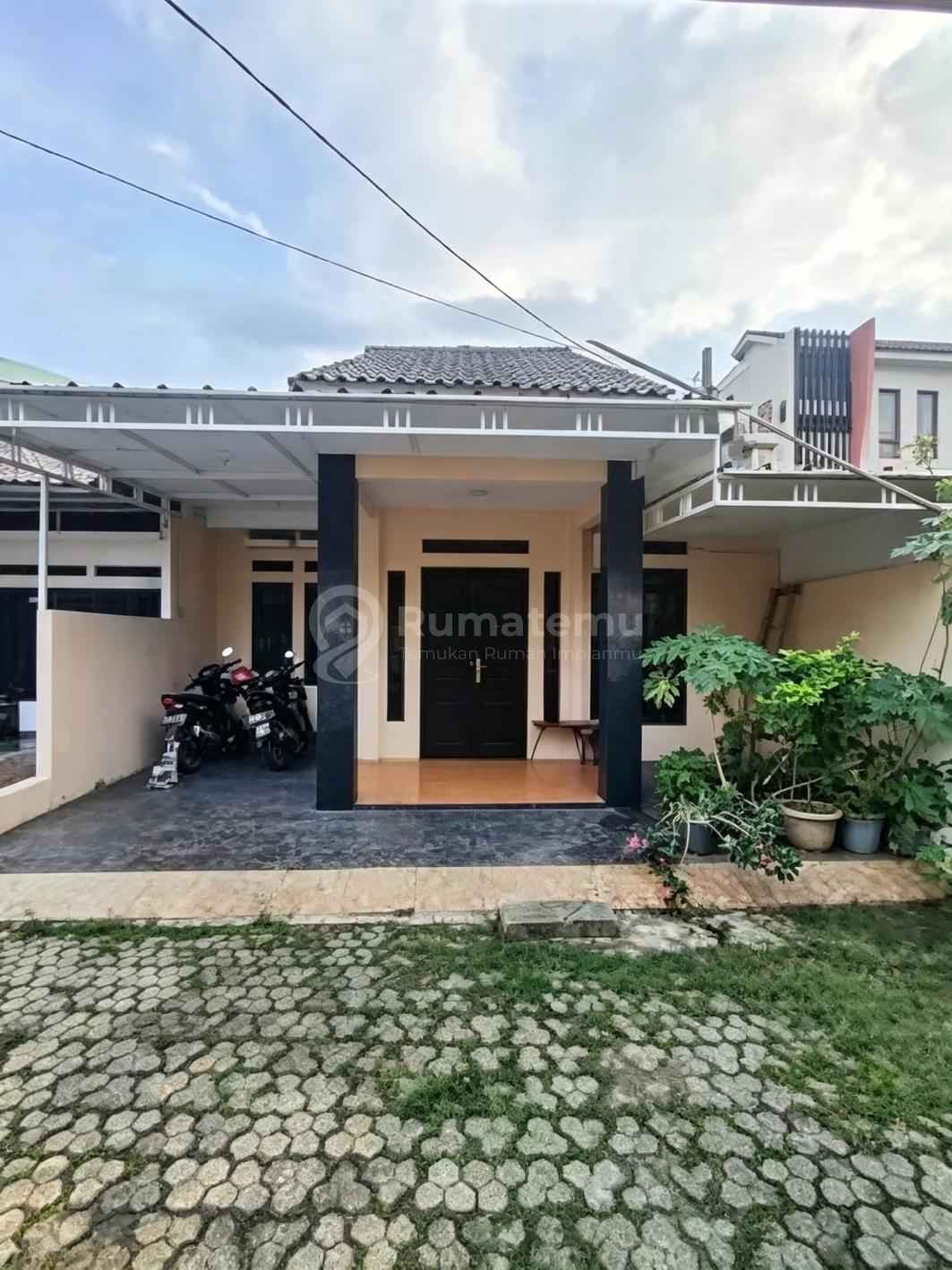 Rumah Pojok Tanah Luas Dalam Cluster Di Jatibening Bekasi