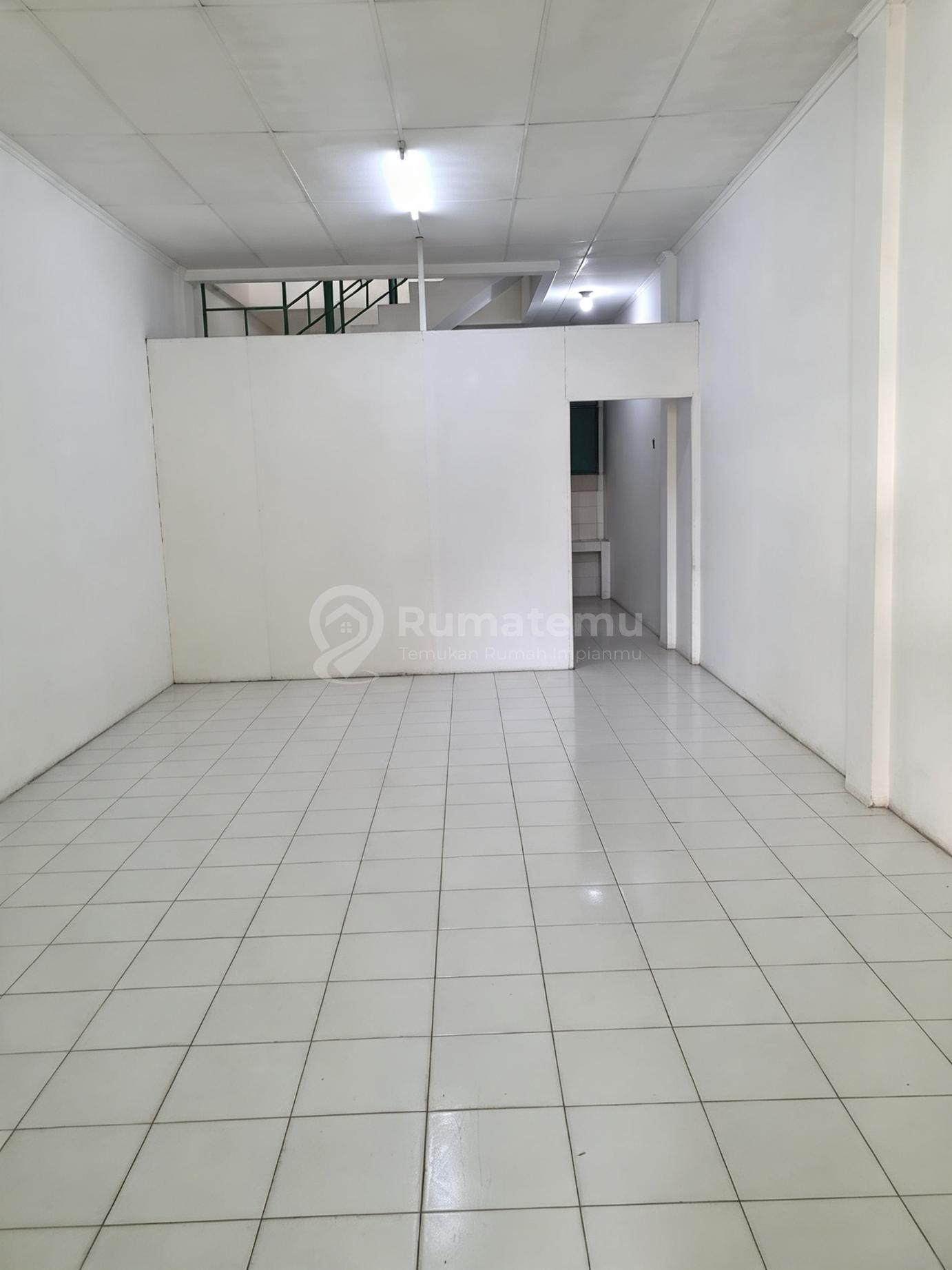 Disewakan Ruko Siap Huni Di Permata Taman Palem
