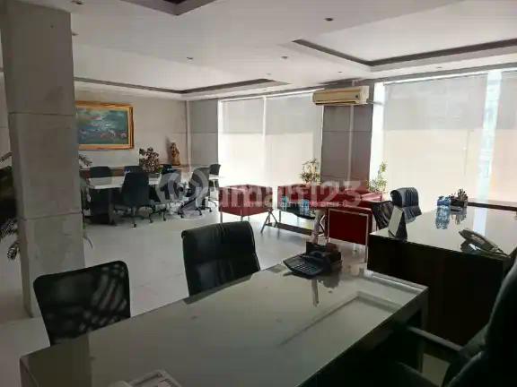 Ruang Kantor 750M2 3 Lantai di Elang Laut Pik Furnish
