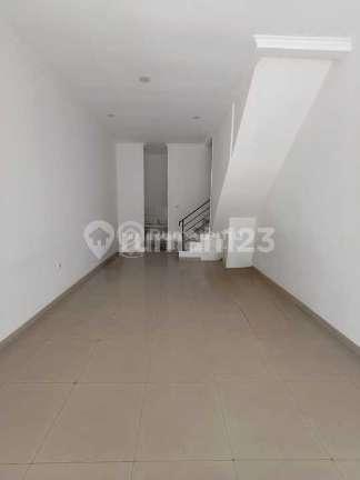 Sewa Ruko Siap Huni di Prime Area Belakang Mkg
