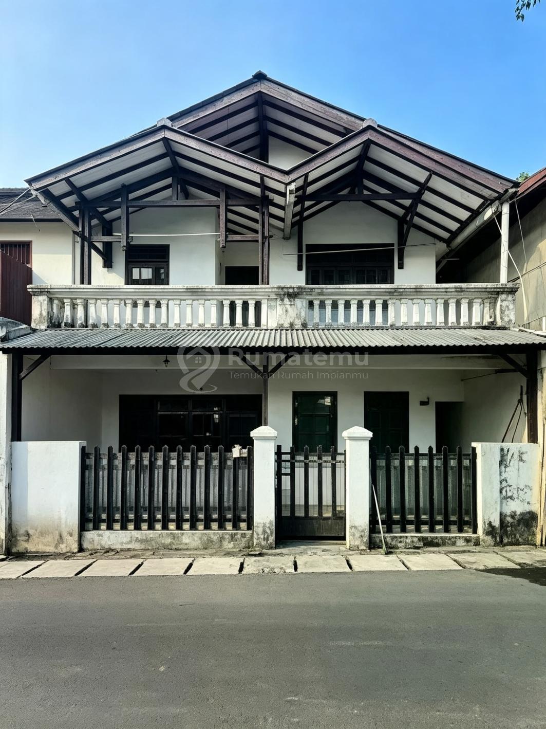 Rumah Kost 11 Kamar Di Cipete