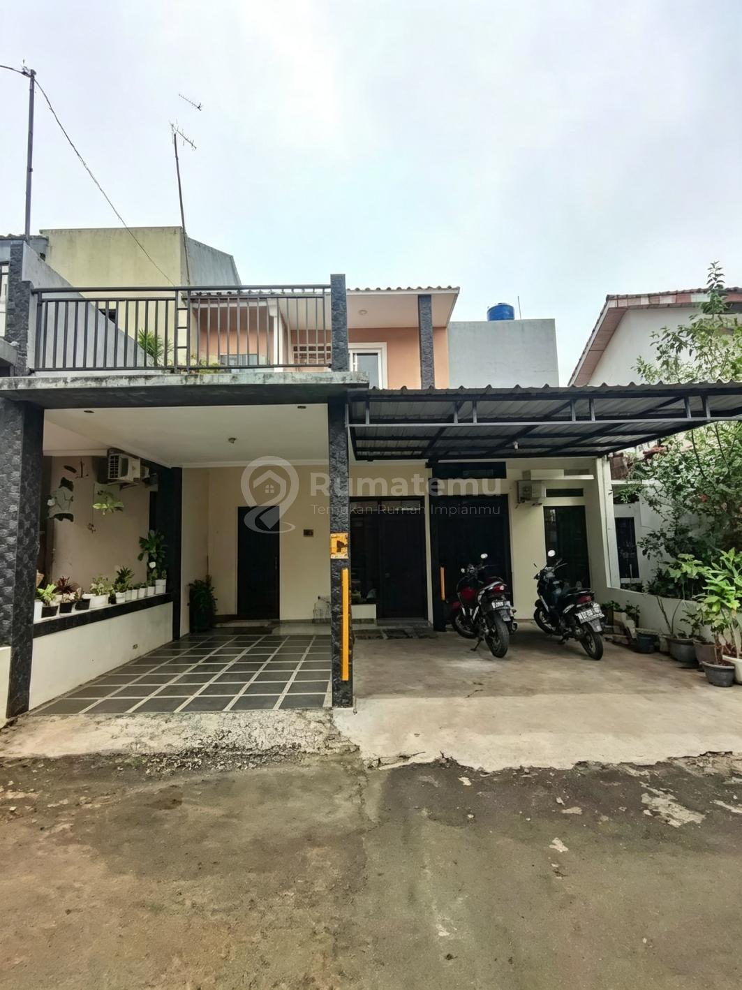 Rumah Bagus Dalam Cluster Strategis Di Jatiwaringin Bekasi