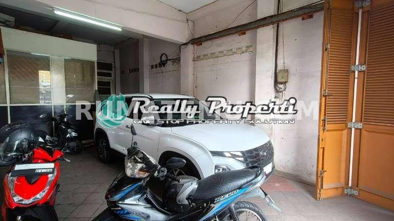 Dijual Gedung Kantor 2 Lt Lokasi Strategis di Jatinegara Kaum, Pulo Gadung, Jakarta Timur
