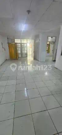 Rumah Mk Blok 5 di Jakarta Utara