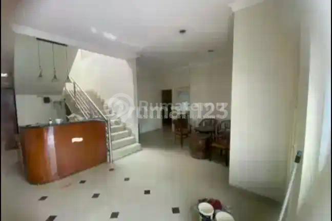 Cari Bangunan Hotel Di Mainroad Cikutra Bandung? Klik Iklan Ini Dulu Yuk