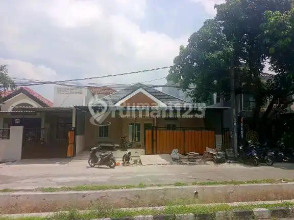 Melati Mas Serpong Rumah Renovasi Luas 200M