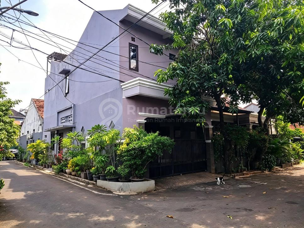 Dijual Rumah Kost2an Hook Strategis Harga di Dekat Bintaro