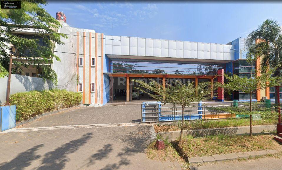 Dijual dan Disewakan Gedung Cocok untuk Showroom di Jl. Anjasmoro Semarang