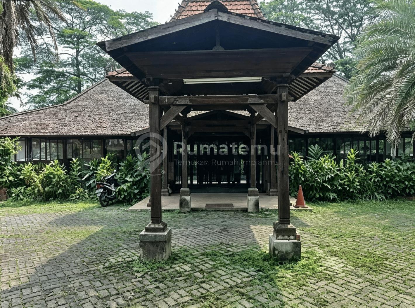 Termurah Bawah NJOP Rumah Hitung Tanah di Jeruk Purut Jakarta Selatan
