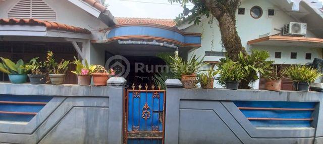 Disewa Rumah 2 Lantai Nyaman dan siap huni di Rangkapan Jaya, Pancoran Mas, Depok