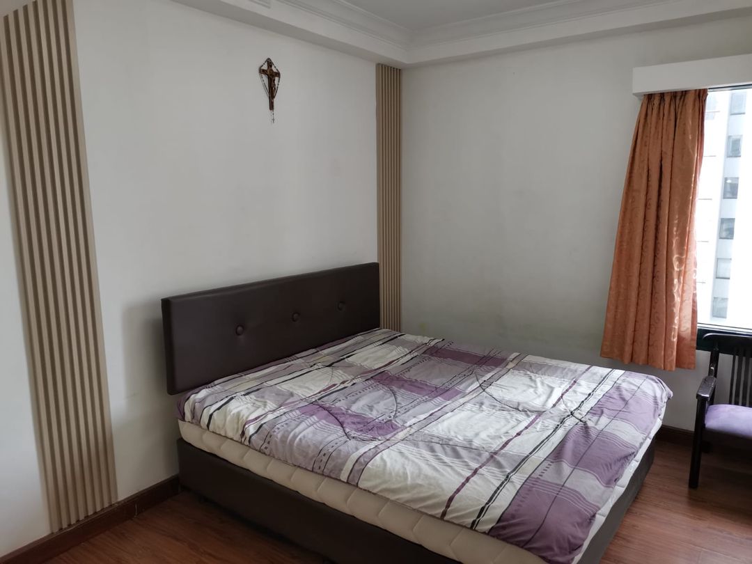 Condominium Taman Anggrek Residence