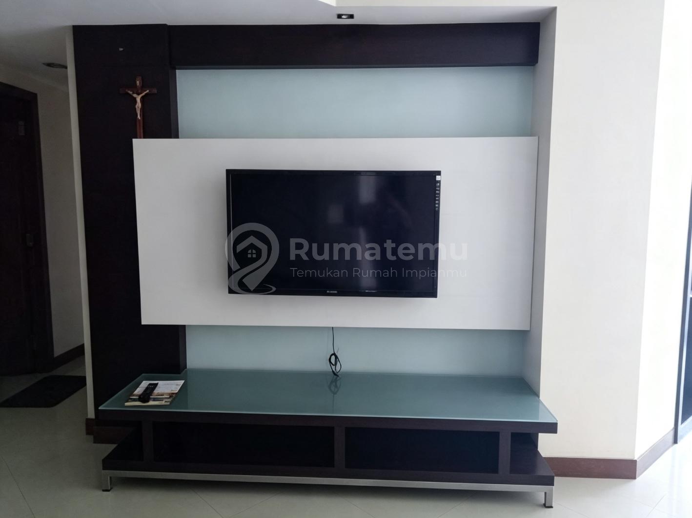 Taman Anggrek [Apartemen]: 3 Bedrooms-High Floor-Shm