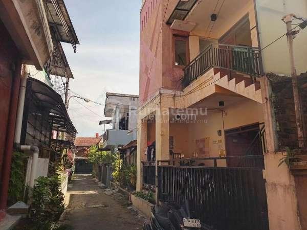 Jual Rumah Kost Aktif Antapani, Akses 1 Mobil Dekat Arcamanik Bandung