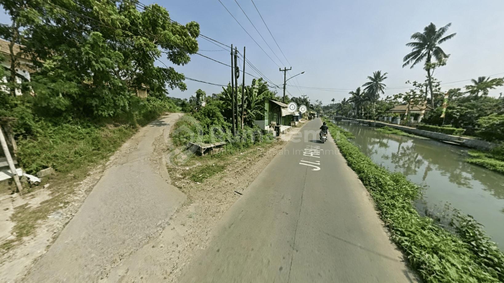 Banting Harga Dijual Tanah di Jalan Pakisjaya Karawang 4.950 M2