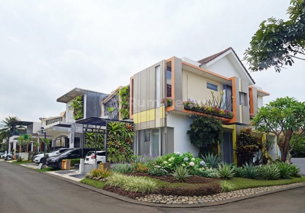 RUMAH POJOK CANTIK DI PERMATA JINGGA – MALANG ✨🏡