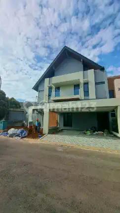 Rumah Baru Bangun Cluster Favorit Strategis