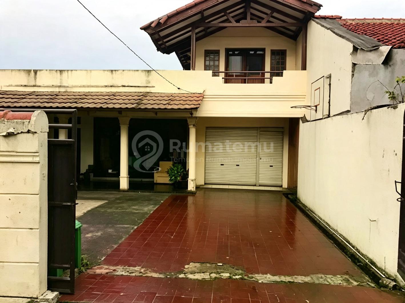 Dijual Rumah 2 Lantai Siap Huni Dijalan Musyawarah Srengseng, Kembangan - Jakarta Barat