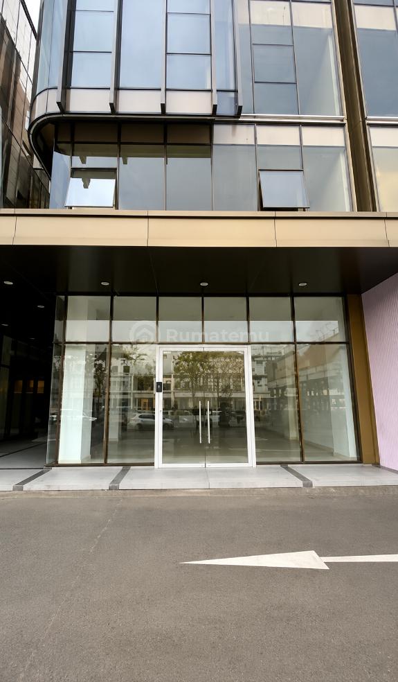 Business Loft Maggiore - Gading Serpong, 980M², Parkir 17 Mobil