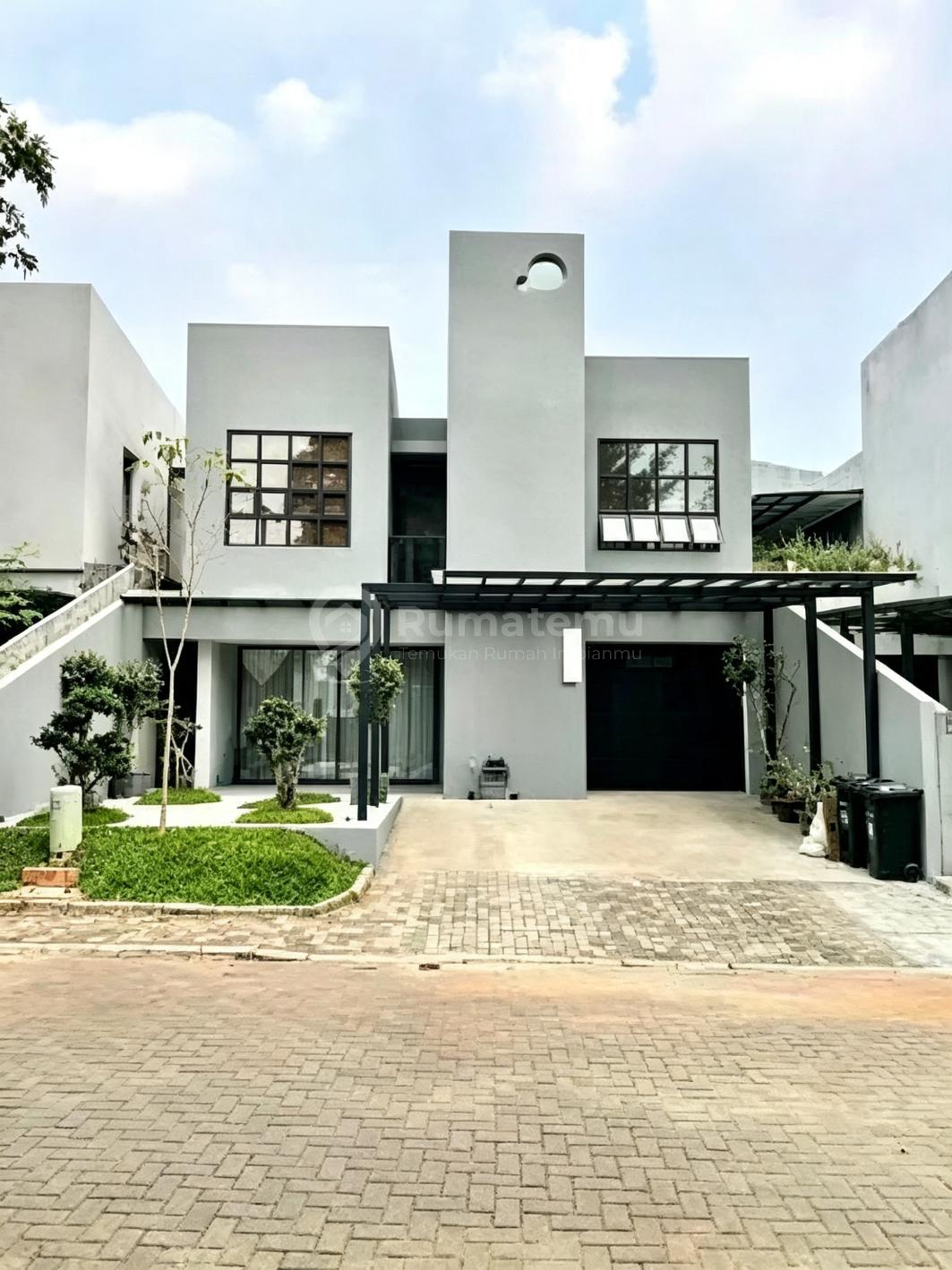 Rumah Estetik Cluster Premium Strategis Siap Nego