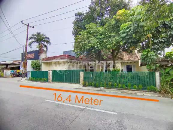 Rumah Jalan Raya Bisa Utk Cafe Dan Kantor Di Beji Depok Jabar