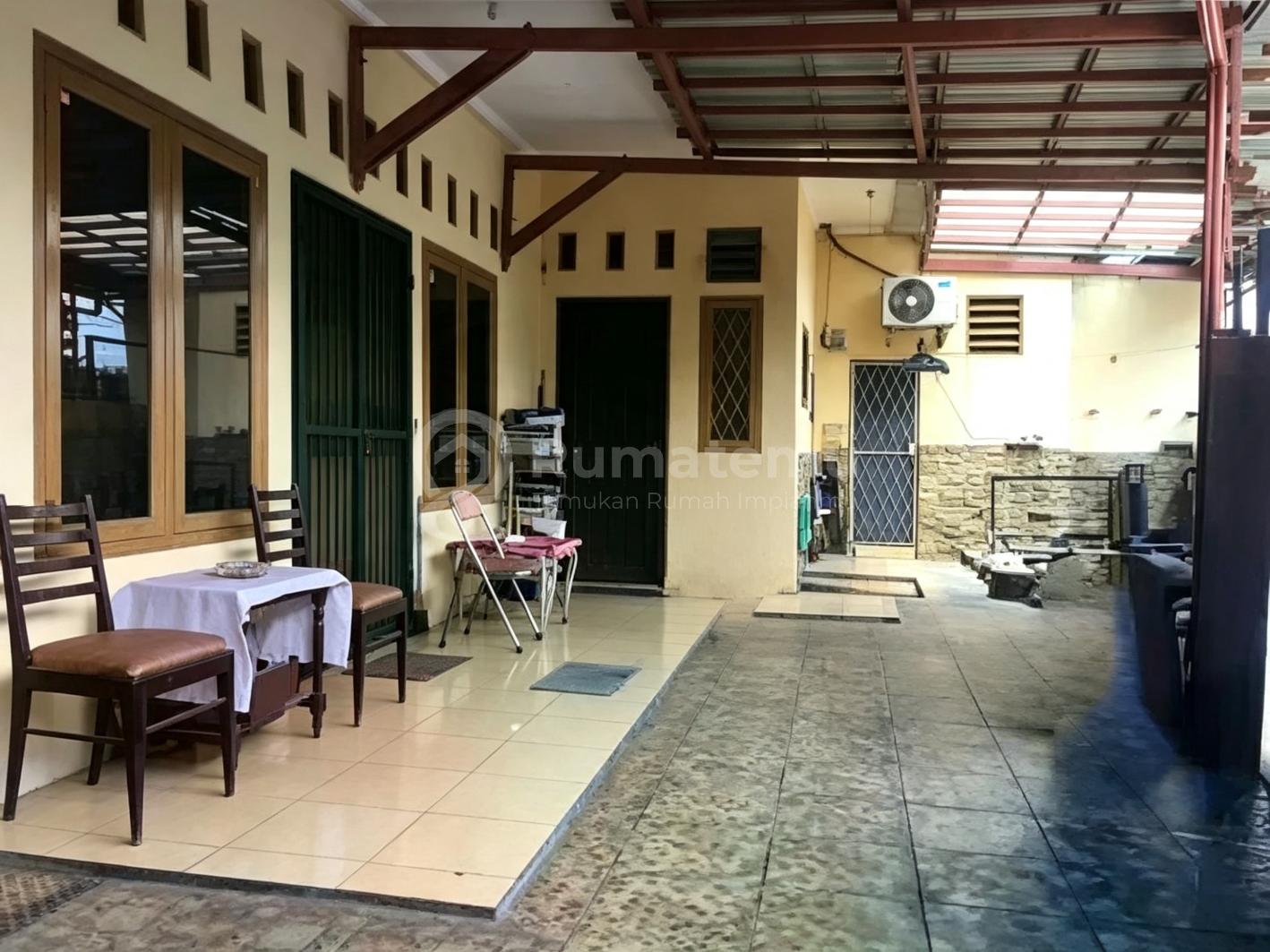 Jual MAWAR MERAH, KEL. MALAKA JAYA, KEC. DUREN SAWIT, JAKARTA TIMUR