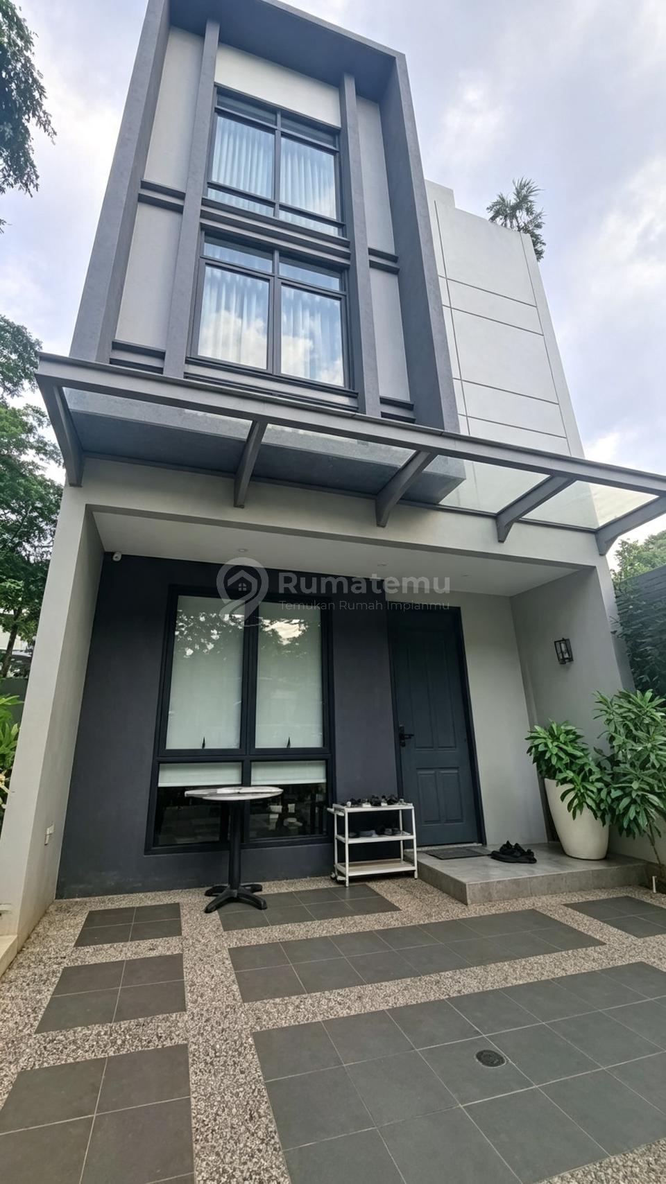 pingin punya tempat Usaha harga terjangkau? ini nih Ruko/ Rumah Usaha 3 lantai di LATINOS BOUTIQUE SOHO BSD ada bonus dan DISKON ! harga 1,7M an