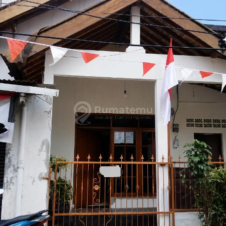 Dijual BU rumah + kost lingkungan bersih, aman dan nyaman di Rawangun, Jakarta Timur