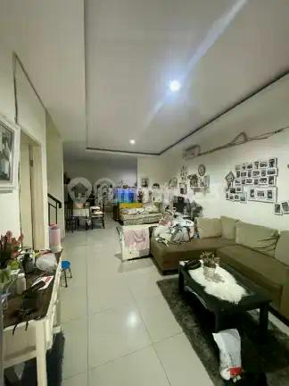 DIJUAL RUMAH GREEN MANSION DI JAKARTA BARAT!