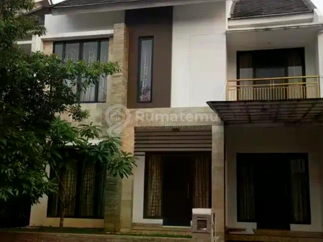 DIJUAL  Rumah Cantik 2 lt di Cluster Graha Raya Bintaro, Tangsel
