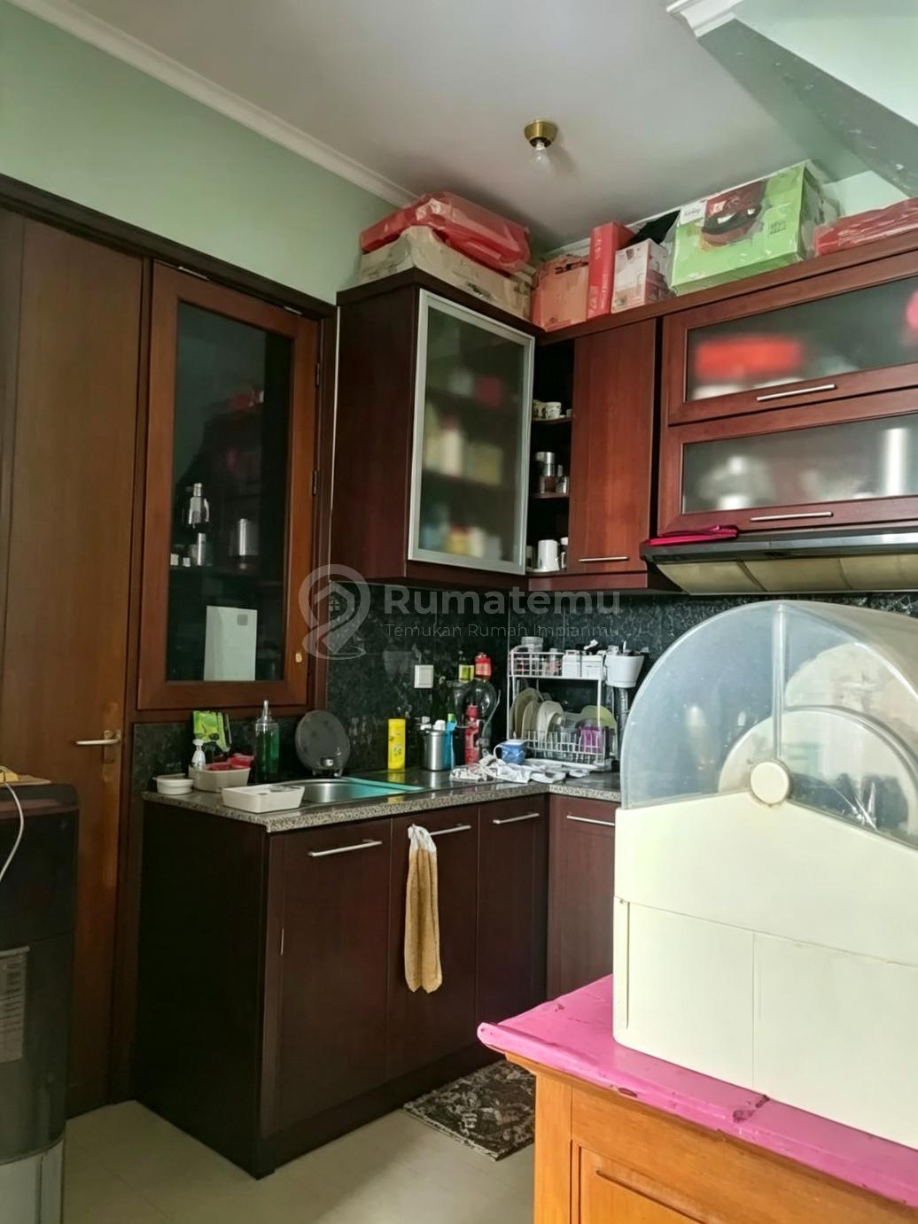 Dijual Rumah Siap Huni2 Lantai di Greencove BSD